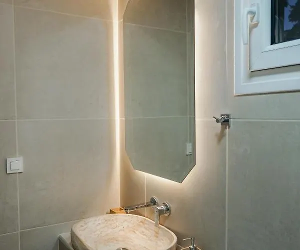 Tramonto فيلة Lagoudi Zia